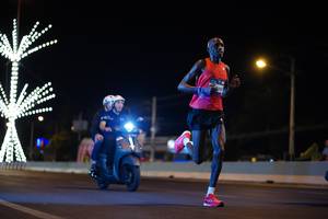 BIB: 
                            <button type="button" onclick="openModal(23774805)" class="btn btn-primary btn-sm float-right btn-popup" data-toggle="modal" data-target=".modal-high-quality">
                        <i class="fas fa-shopping-cart"></i> Add to Cart
                    </button>
                                            <button type="button" onclick="isThisMe(23774805, true)" class="btn btn-success btn-sm float-right btn-popup btn-isme hidden" data-toggle="tooltip" data-placement="bottom" title="นี่คือรูปของคุณใช่ไหม คลิกที่นี่เพื่อเอาเข้าอัลบั้ม">
                        <i class="fas fa-plus"></i> Add to album
                    </button>
                    <button type="button" onclick="isThisMe(23774805, false)" class="btn btn-warning btn-sm float-right btn-popup btn-isnotme hidden">
                        <i class="fas fa-ban"></i> Remove from album
                    </button>